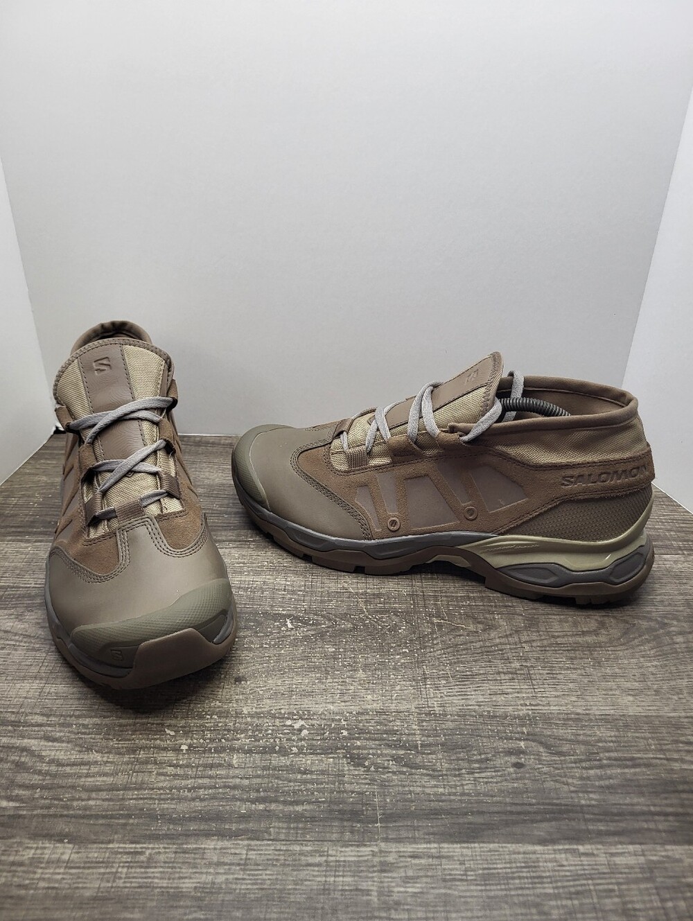 Salomon Jungle Ultra Advanced Low Vintage Khaki Hiking Boots Mens Size 10